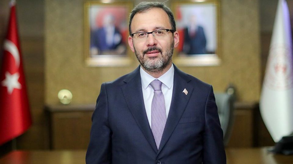 Bakanı Kasapoğlu’ndan Tokyo’da madalya alan sporculara tebrik